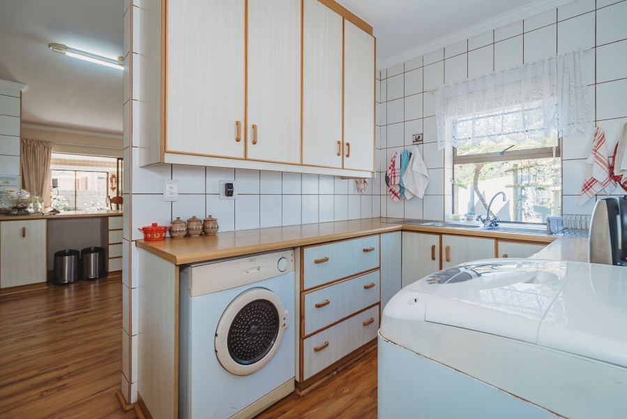 3 Bedroom Property for Sale in Camphersdrift Western Cape